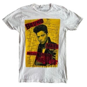 Bruno Mars Band T Shirt Moonshine Jungle Tour 2013 Soft 100% Cotton Size Small